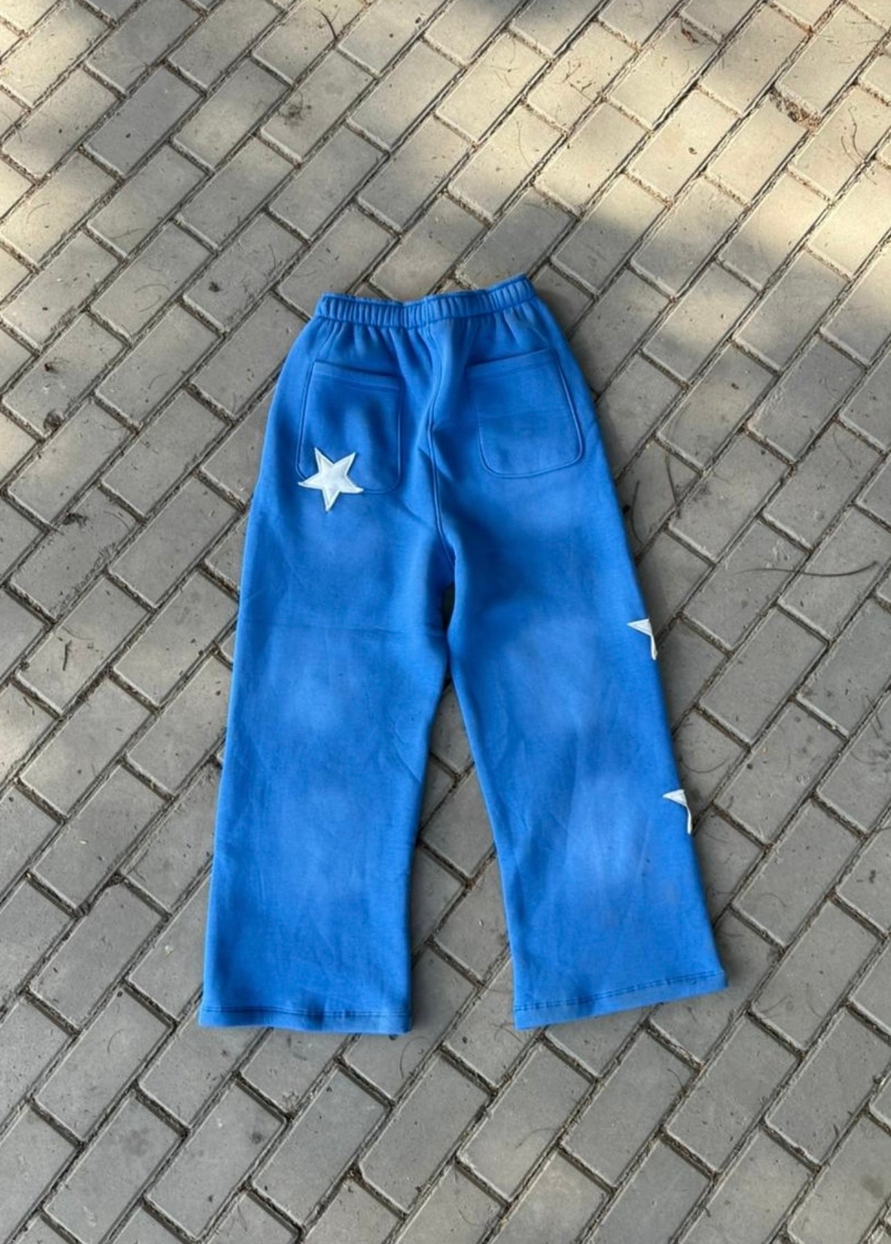 BLUE PANTS