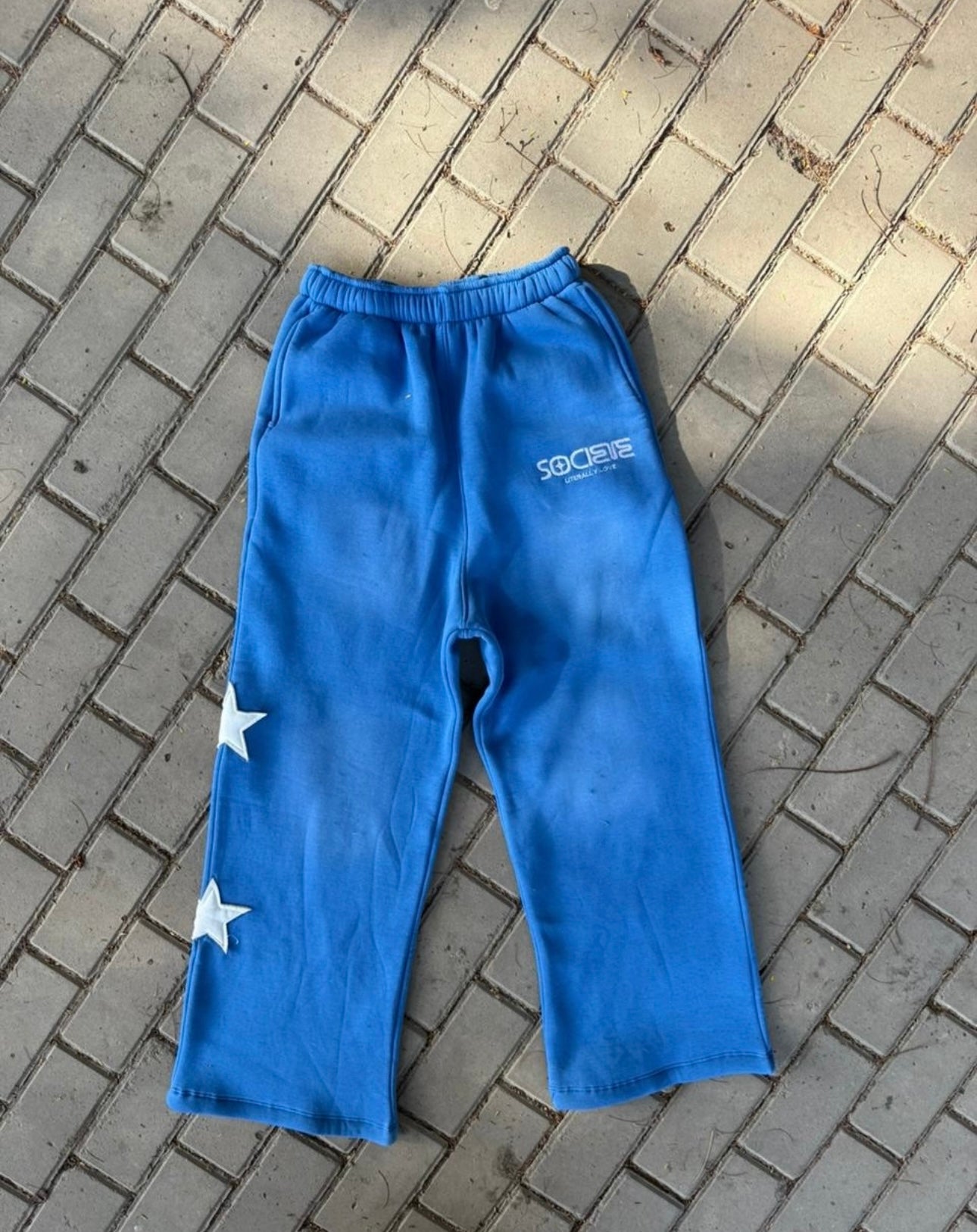 BLUE PANTS