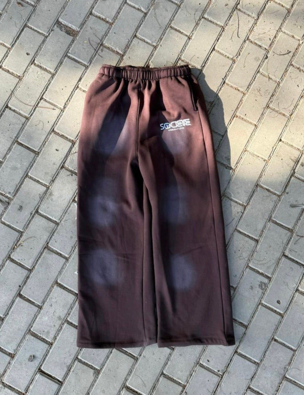 BROWN PANTS