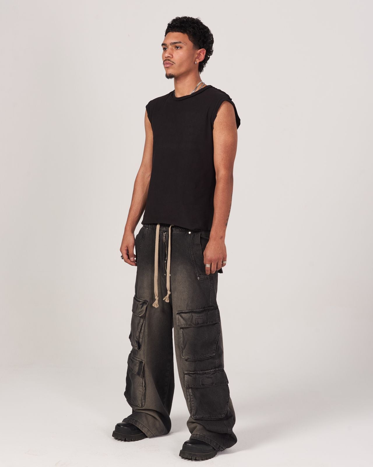 THE REAL BAGGY BLACK DENIM