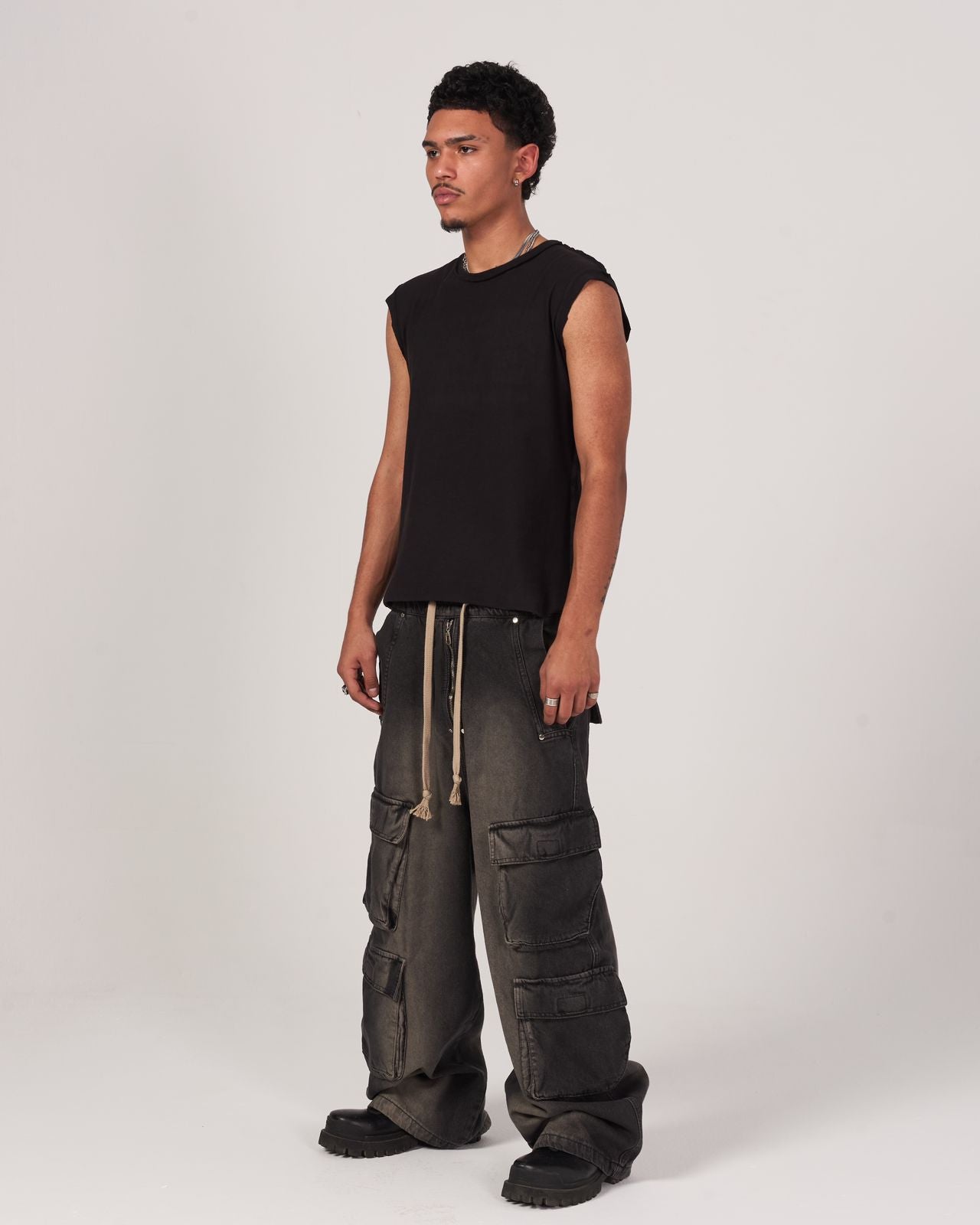 THE REAL BAGGY BLACK DENIM